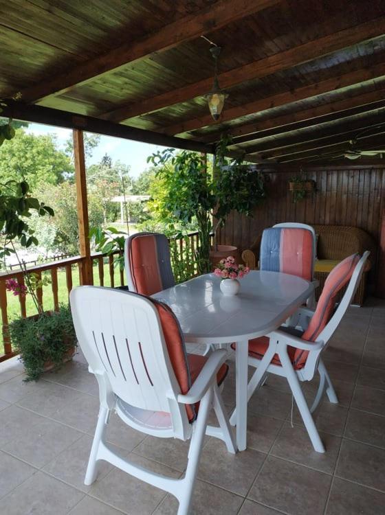 Holiday home Ivonnis Garden *